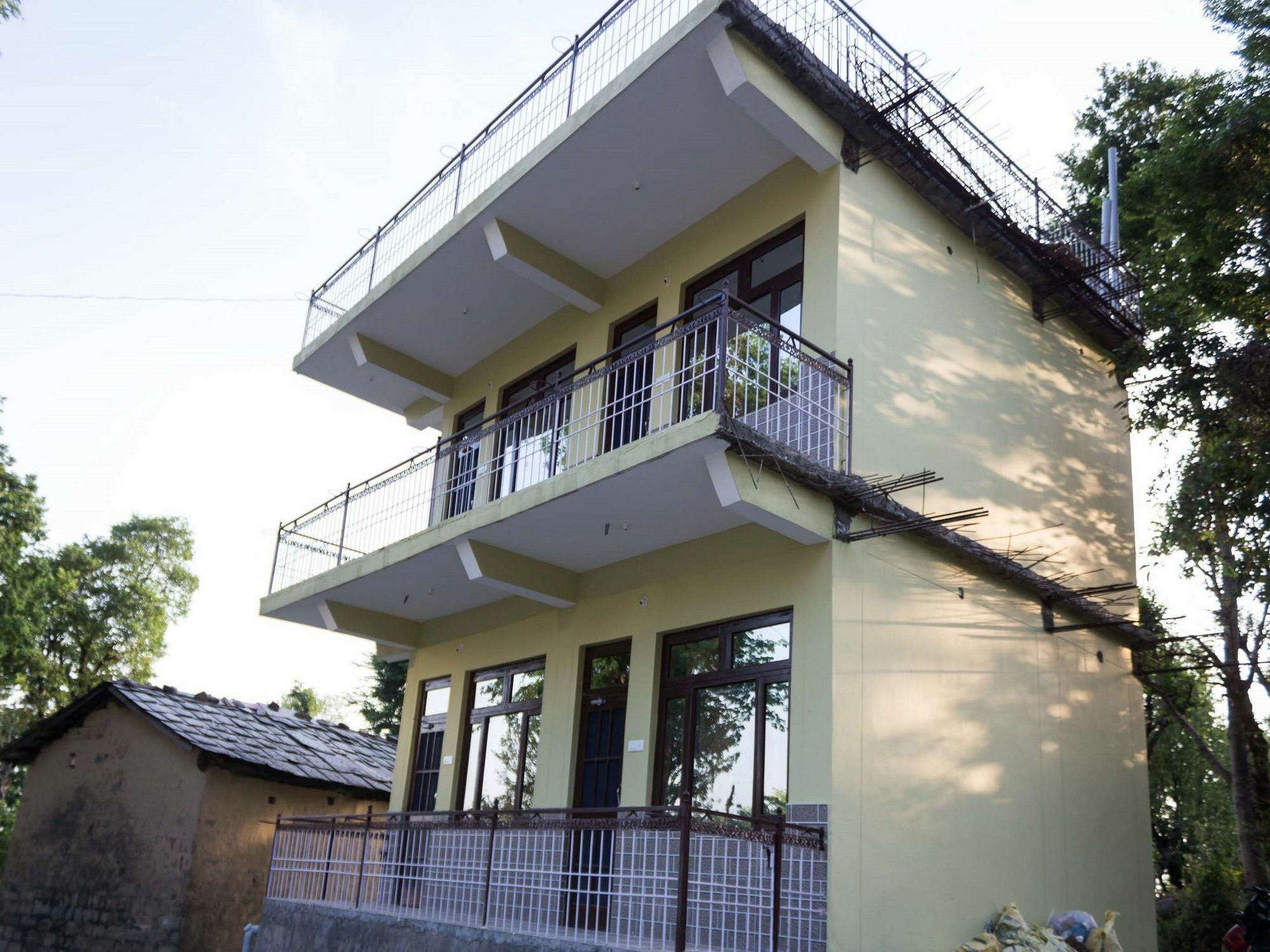 Oyo Home 13409 Cozy Stay ดารัมซาลา ภายนอก รูปภาพ